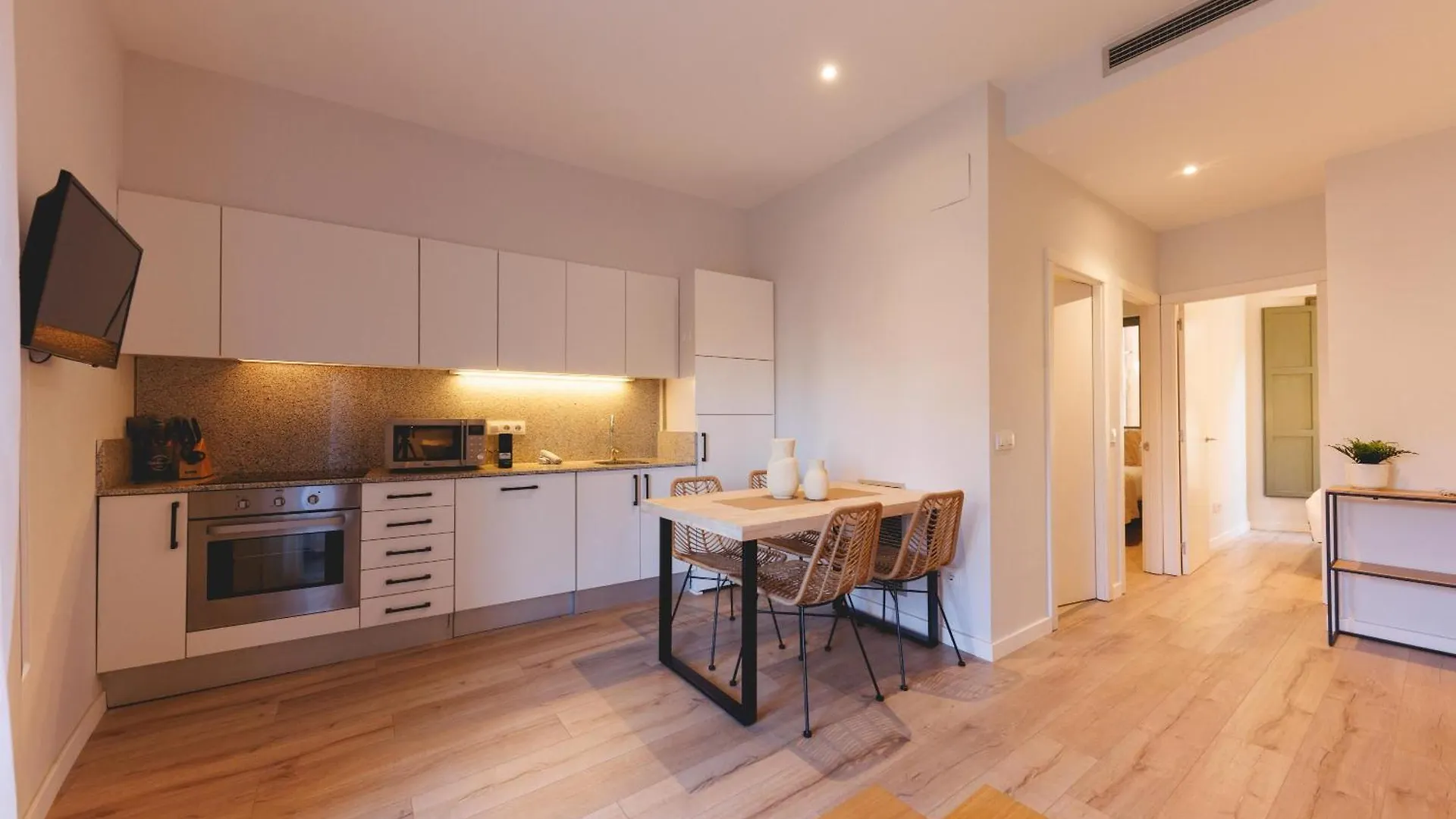 Bravissimo Calderers El Llop, With River Views Girona