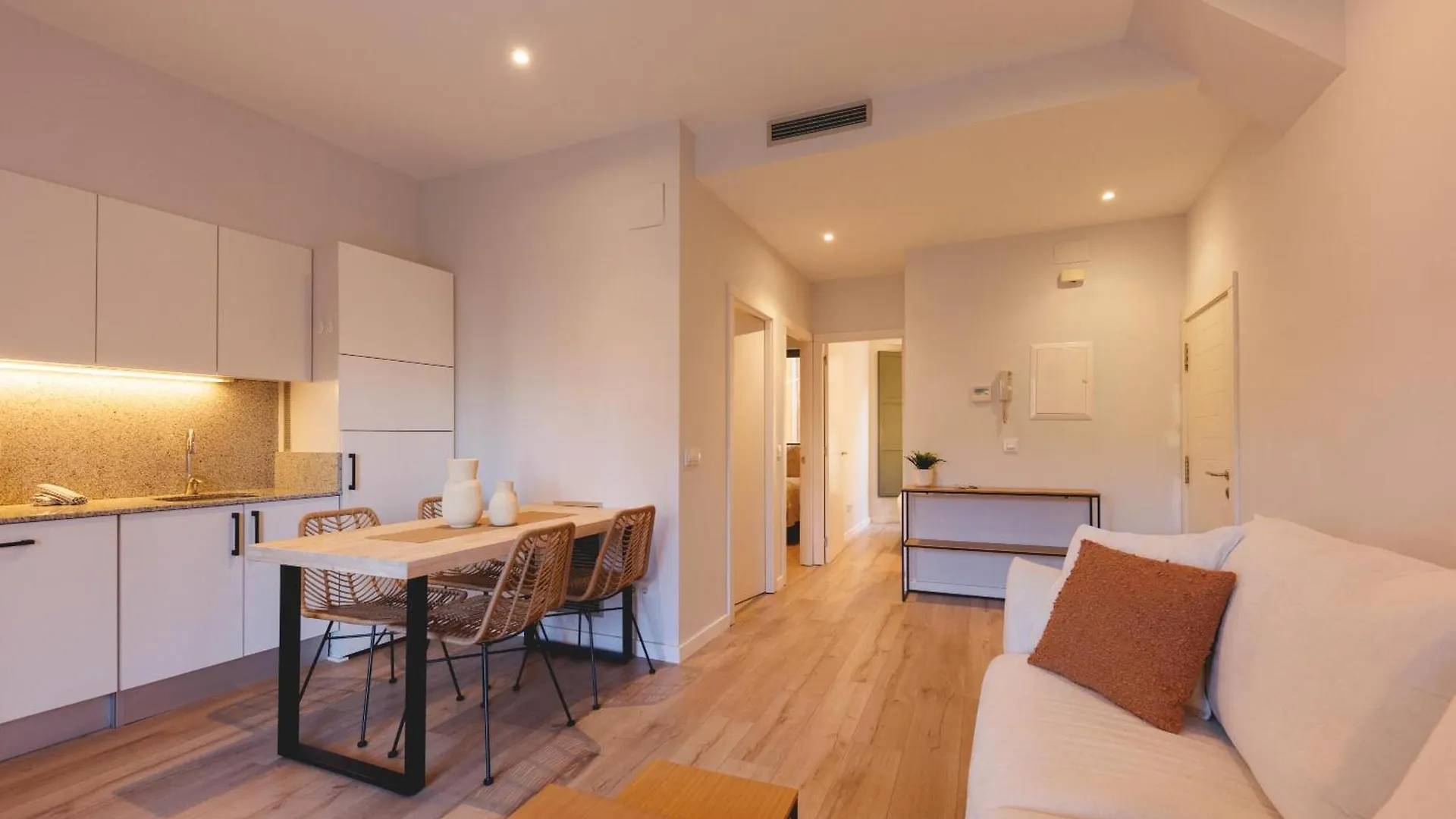 Bravissimo Calderers El Llop, With River Views Girona 0*,